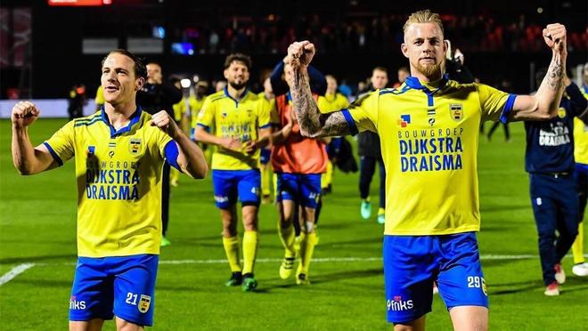 赛中做出调 赛中做出调